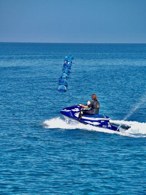 Locations de Jet Ski avec Assurance: Avantages et Inconvénients